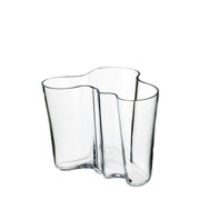 AALTO
Gewellte Vase 16.0 cm klar AALTO
Gewellte Vase 16.0 cm klar