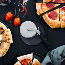 Pizzaschneider
Microplane
