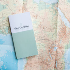 Booklet "Einmal im Leben" 