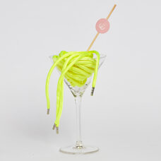Shoelace neon yellow
120 cm 