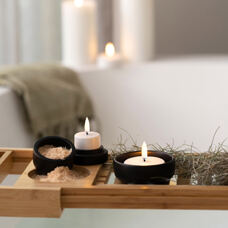 LED tea light large with AKKU
2 pieces