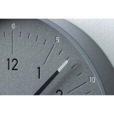 Wanduhr Essent mit Ziffern
grau 