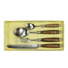 EICHENLAUB
Walnut cutlery set