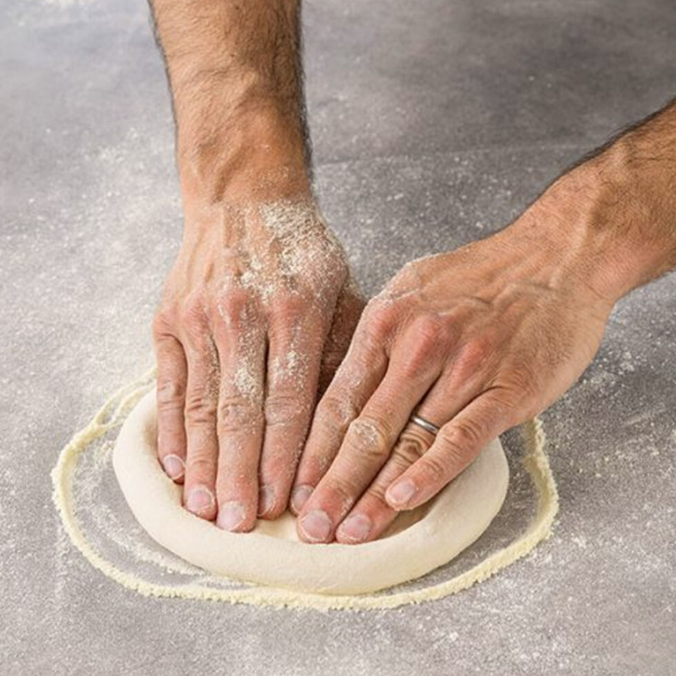 Dans Pizza we crust 