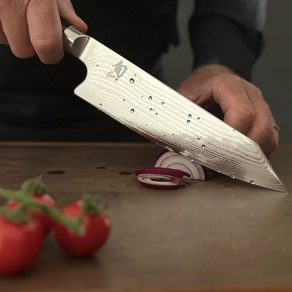 SHUN
Couteau de cuisine Kiritsuke 20 cm 
