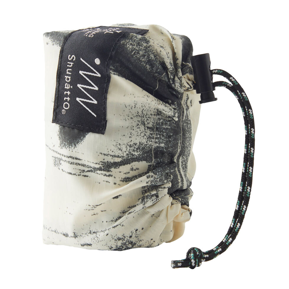 Falttasche mit Verschluss
White Brich 