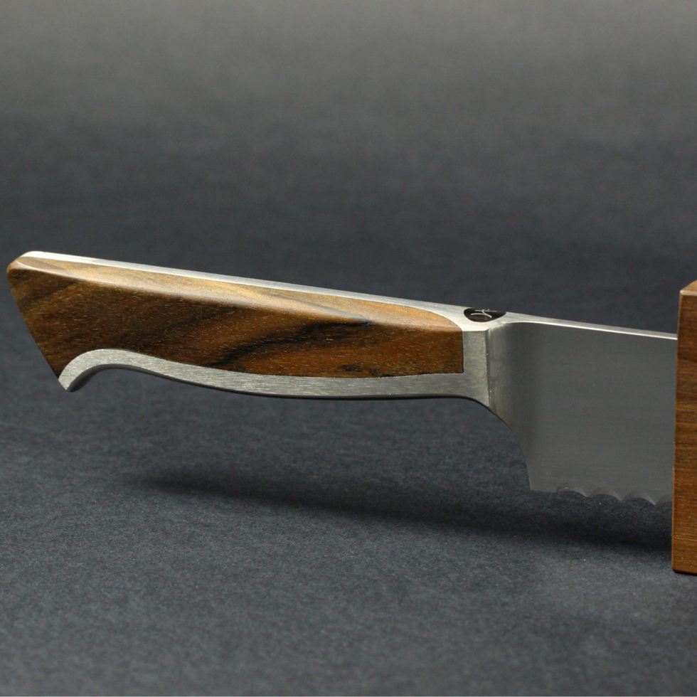 CAMINADA
Brotmesser 22 cm 