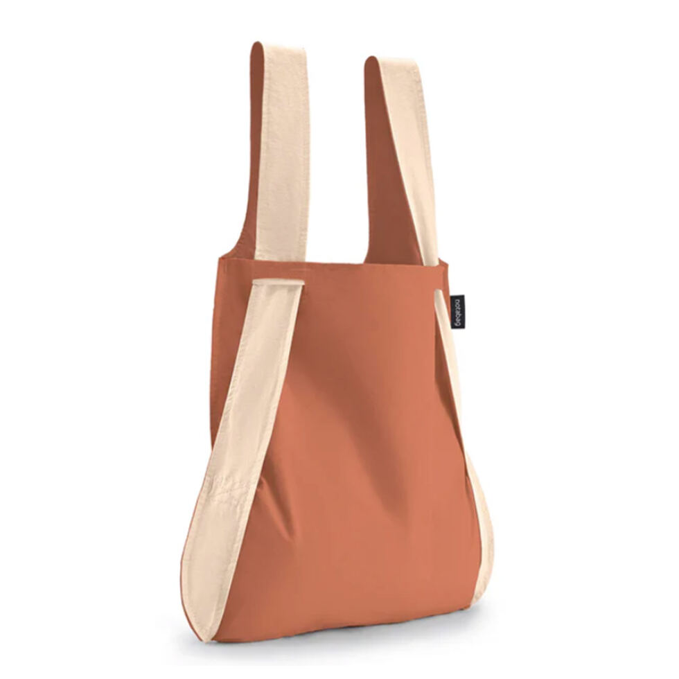 Sac à dos "Notabag
Sable/terracotta Sac à dos "Notabag
Sable/terracotta