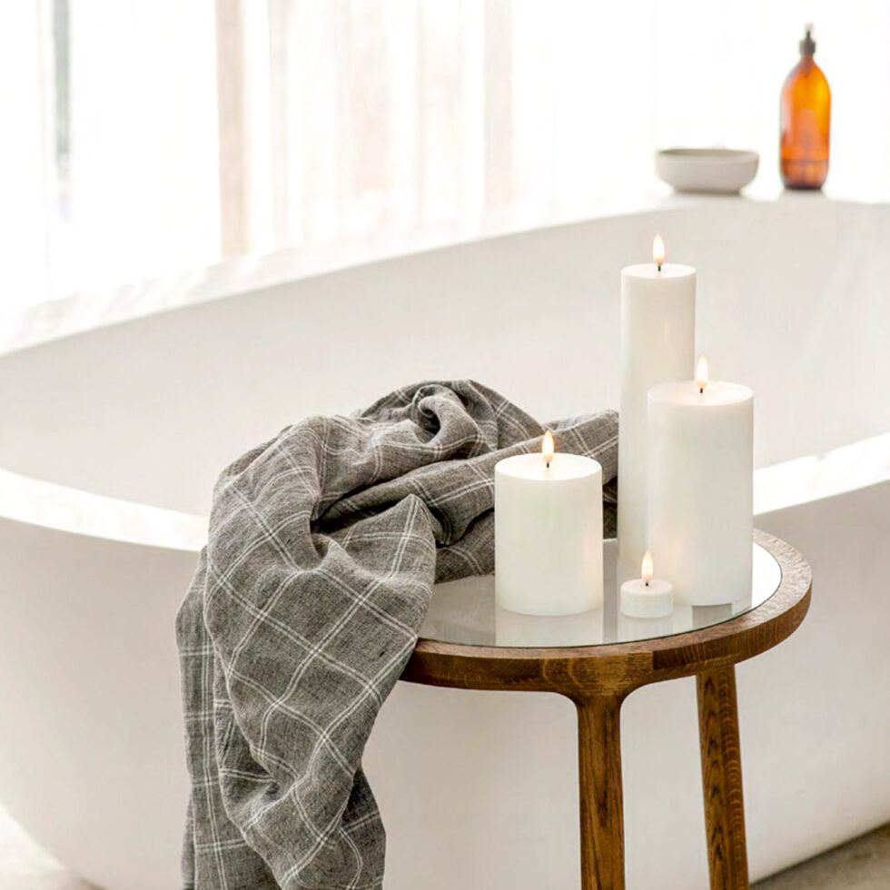 LED candle white
10 cm 