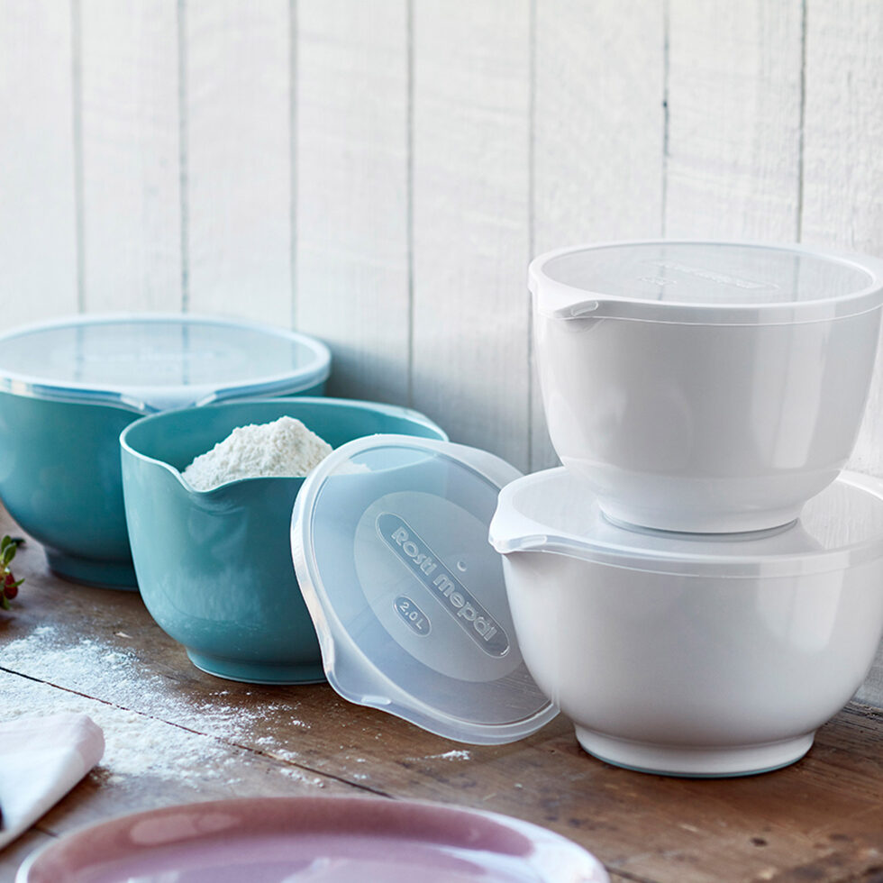 Lid to dough bowl
1.5 lt 