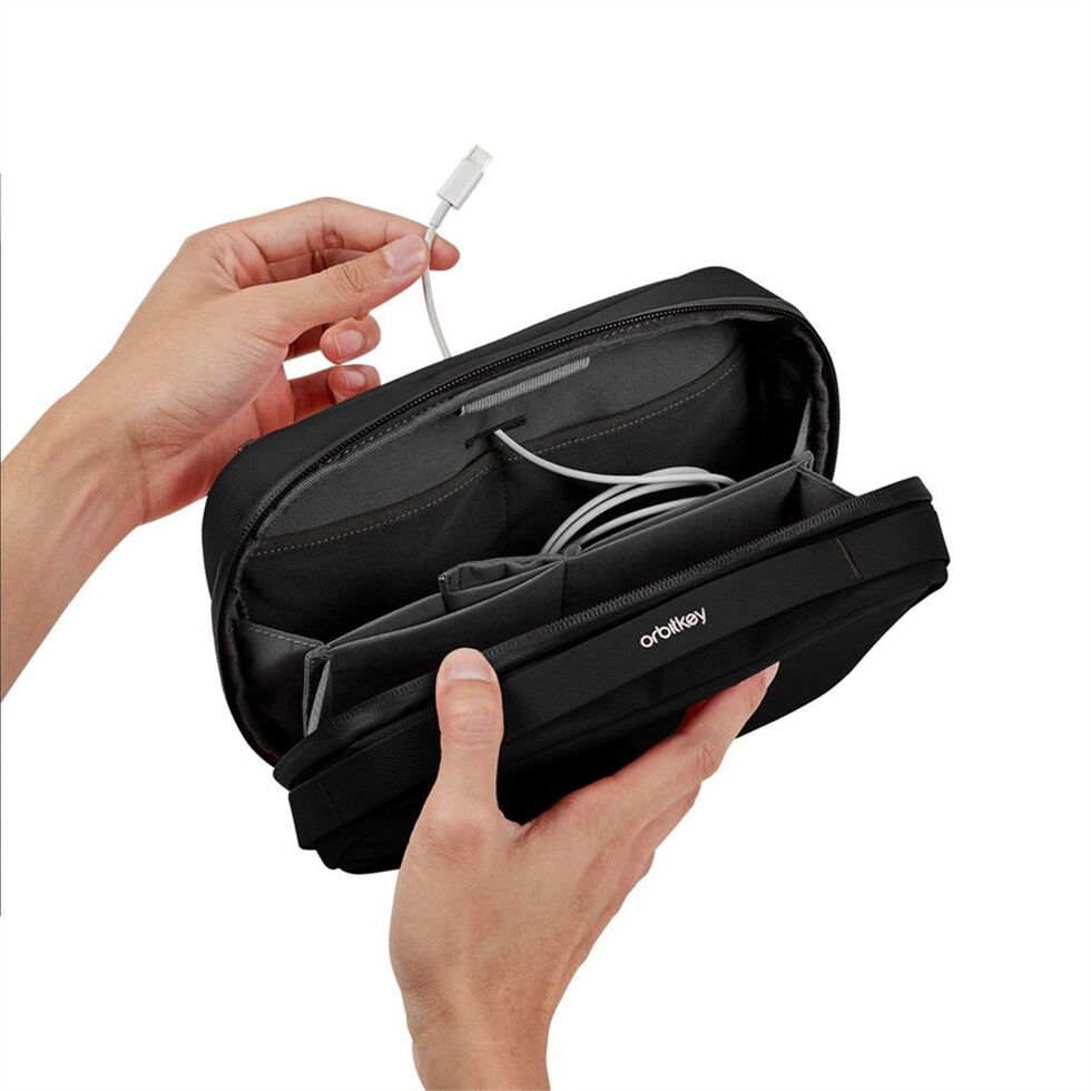 Elektronik Travel Bag
schwarz 