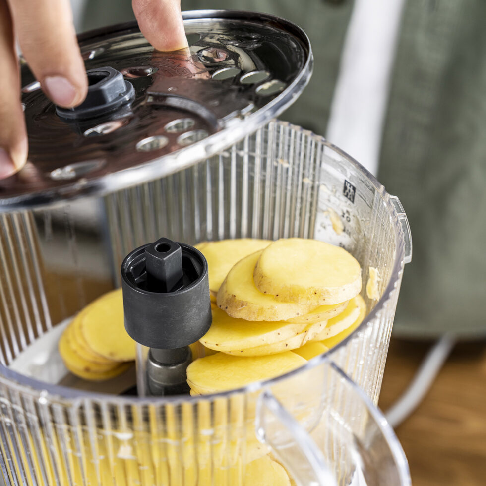Food-Processor zu Pro
schwarz 